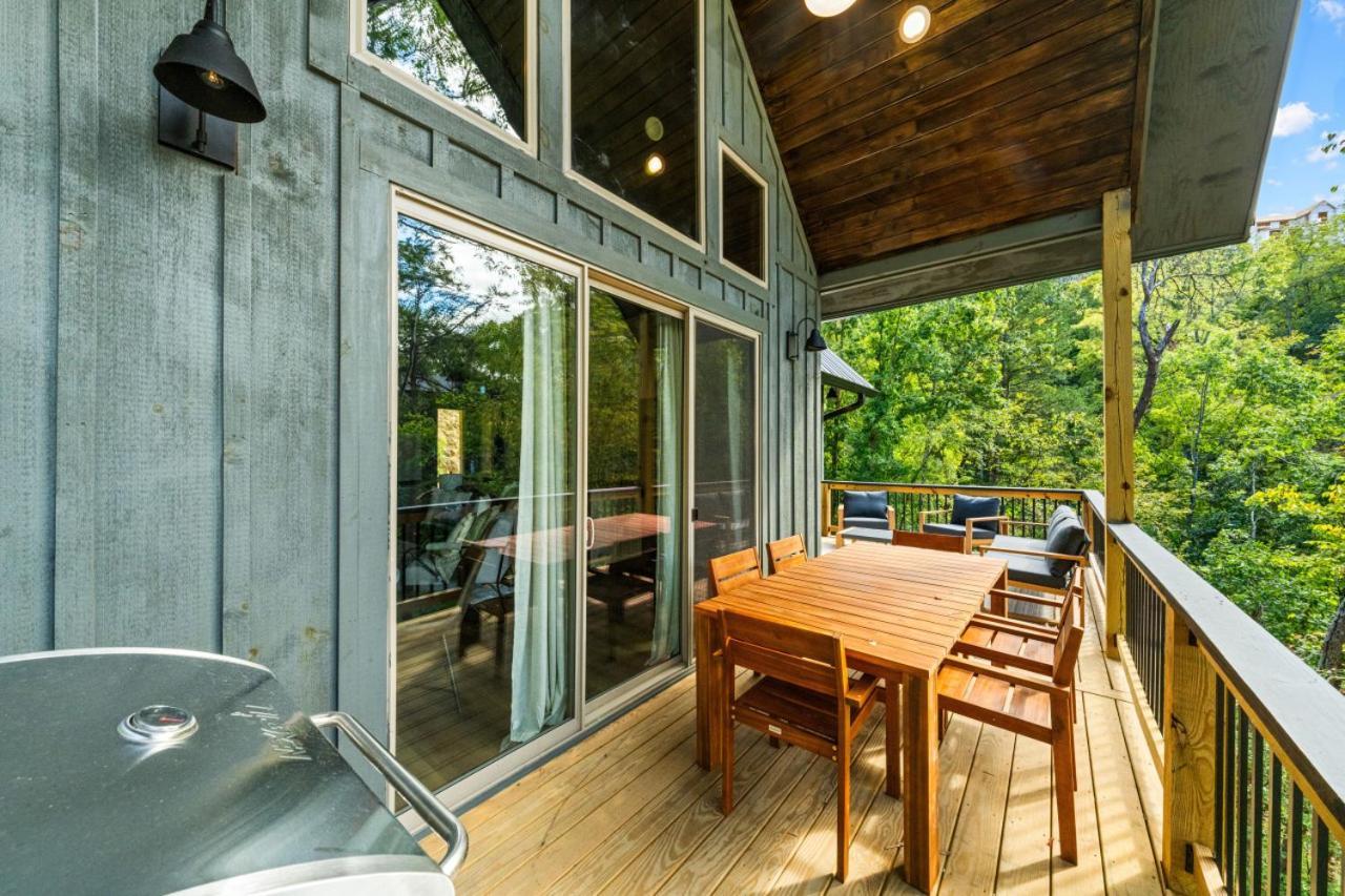 דנדרידג' Cozy Cove Retreat W Lake View Hot Tub Firepit מראה חיצוני תמונה
