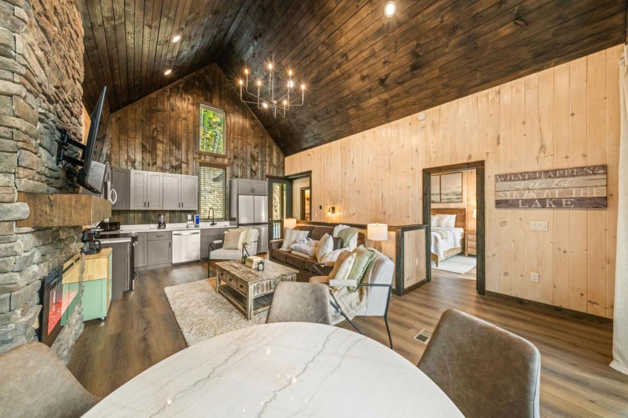 דנדרידג' Cozy Cove Retreat W Lake View Hot Tub Firepit מראה חיצוני תמונה